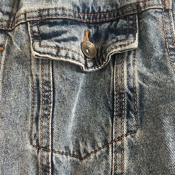 ✨Cotton On 91 Rodeo Classic Vintage Denim Trucker Sz Large Jacket✨ - Picture 7 of 10